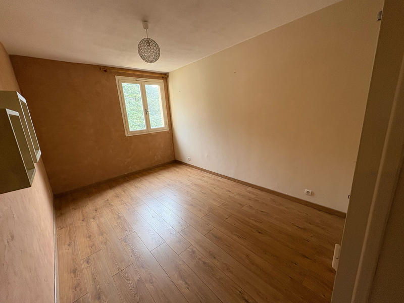 Appartement - 91 m² - 4 pièces