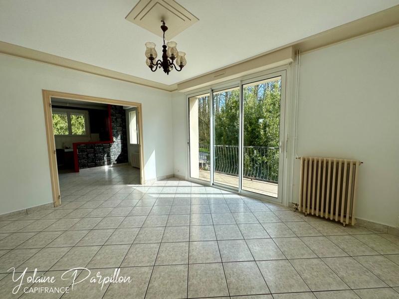 Maison - 175 m² - 13 pièces