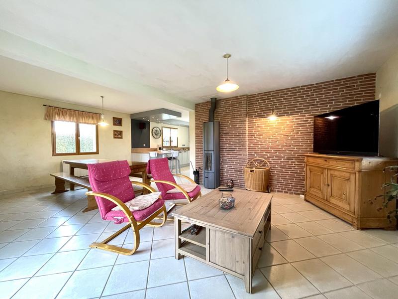 Maison traditionnelle - 123 m² - 6 pièces