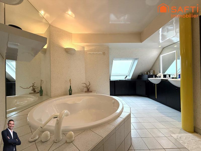 Appartement - 120 m² - 3 pièces