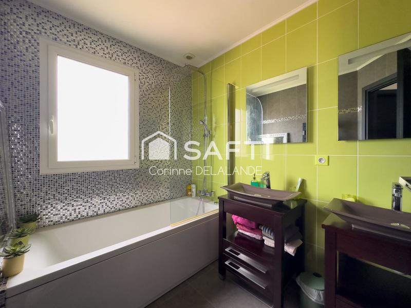 Maison - 160 m² - 6 pièces