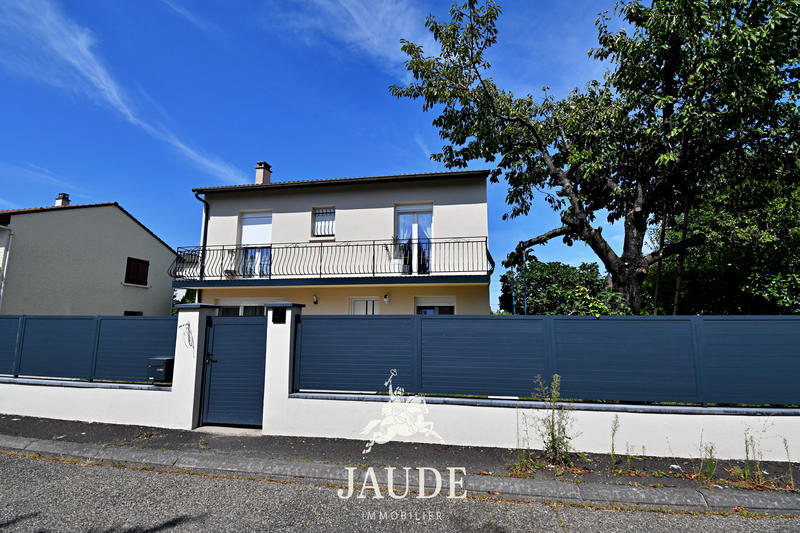 Maison - 135 m² - 6 pièces