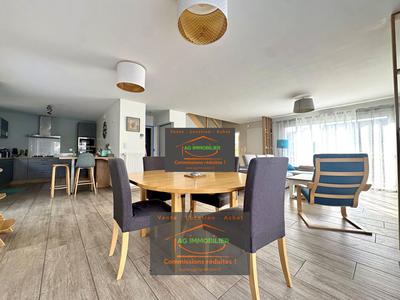 Maison - 121 m² - 6 pièces