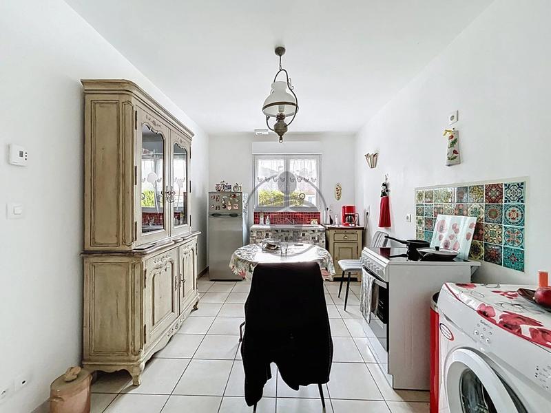 Maison - 163 m² - 8 pièces