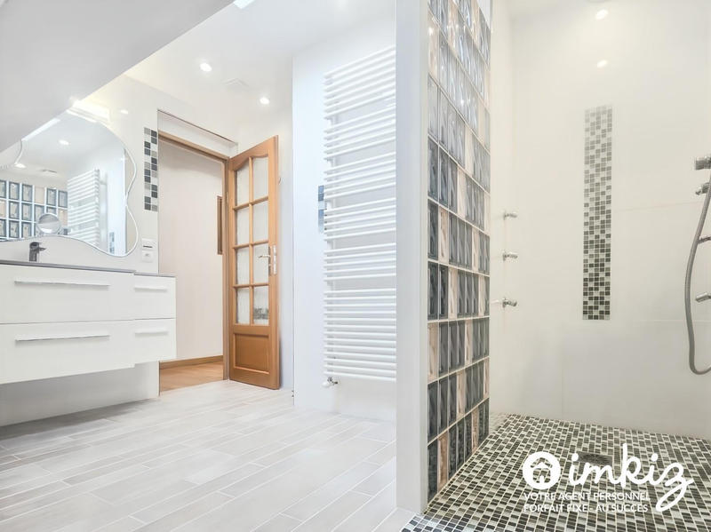 Maison - 132 m² - 5 pièces