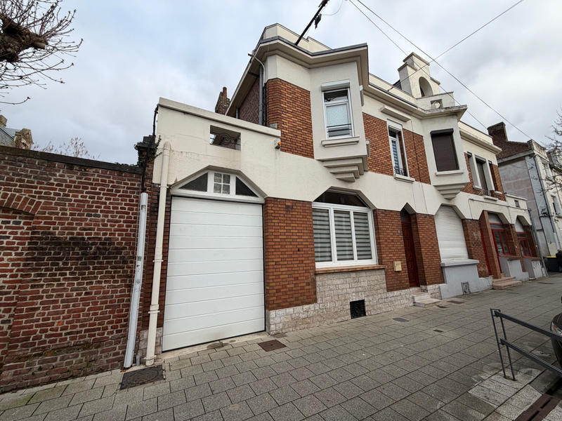 Maison - 125 m² - 6 pièces