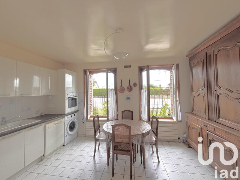 Maison - 210 m² - 9 pièces