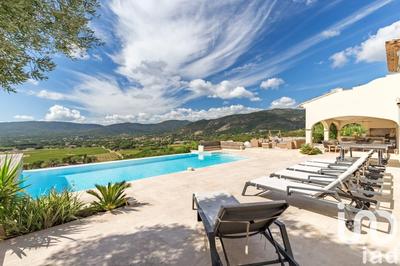 Maison - 308 m² - 12 pièces