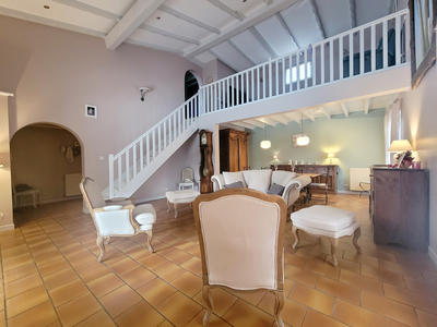 Maison - 153 m² - 6 pièces