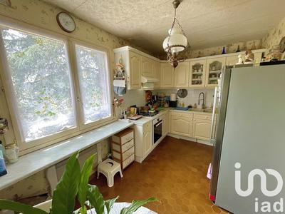 Maison - 77 m² - 5 pièces