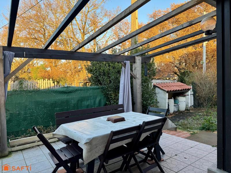 Maison - 94 m² - 4 pièces