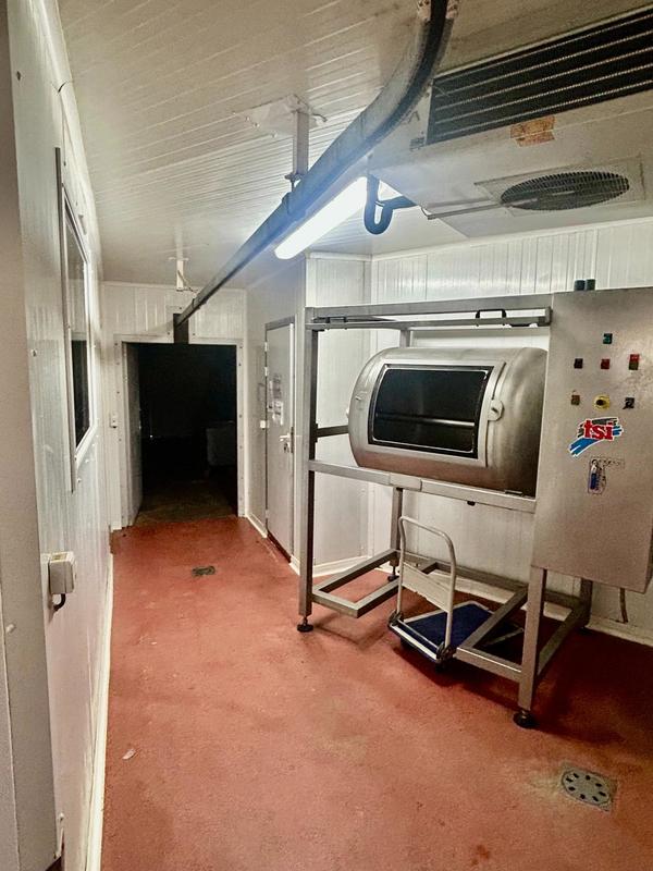 Local commercial - 706 m² - 8 pièces