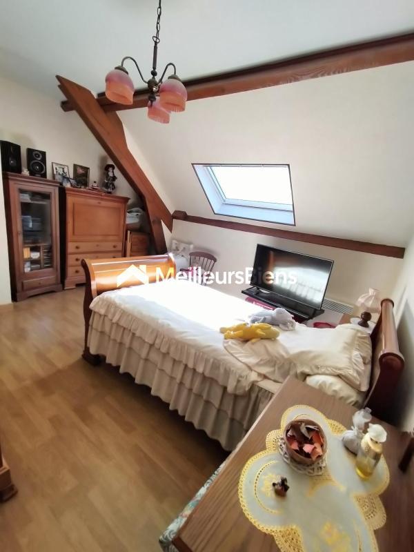 Maison - 121 m² - 6 pièces