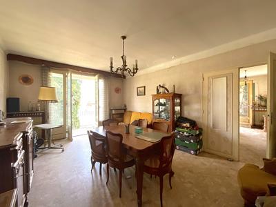 Maison - 189 m² - 6 pièces