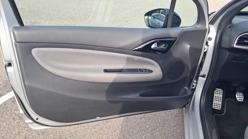 Citroën Ds3 1.6 Thp 165 Ines de la Fressange