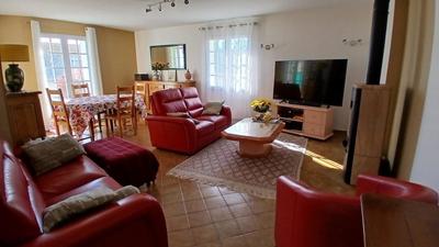 Maison - 133 m² - 6 pièces