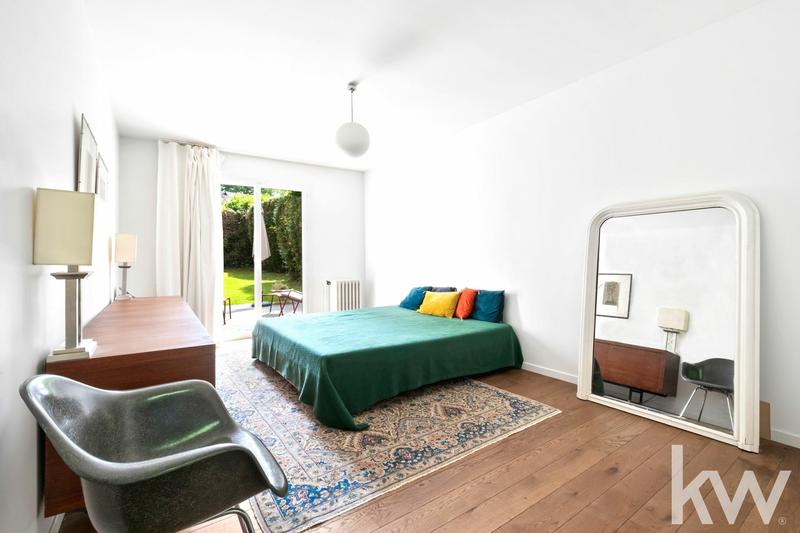 Maison d'architecte - 307 m² - 10 pièces