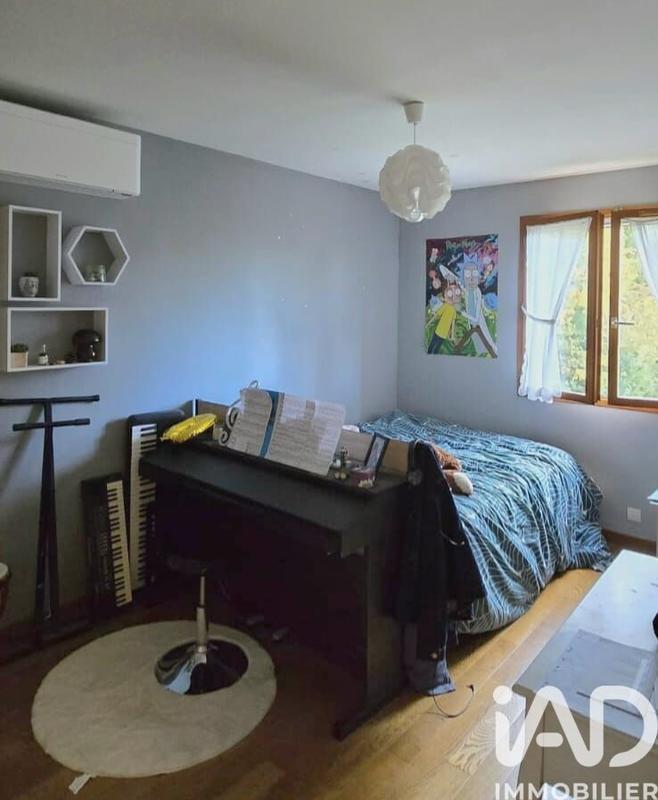 Maison - 145 m² - 7 pièces