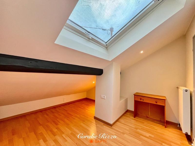 Maison - 120 m² - 6 pièces