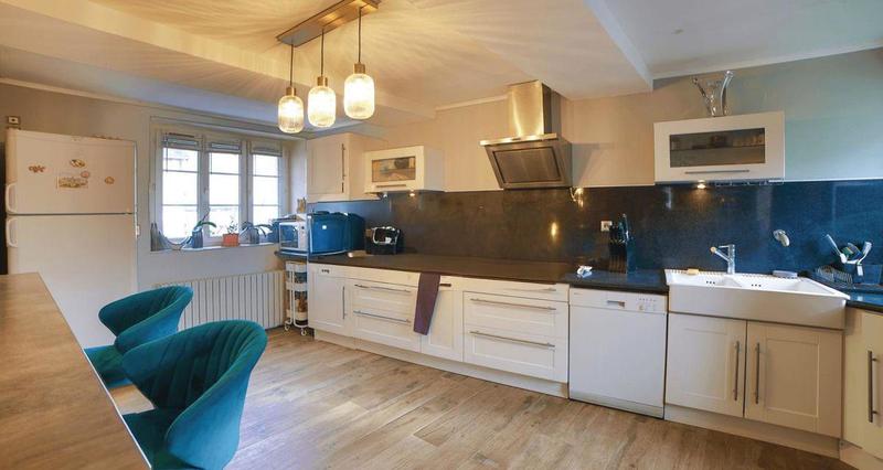 Maison - 153 m² - 7 pièces