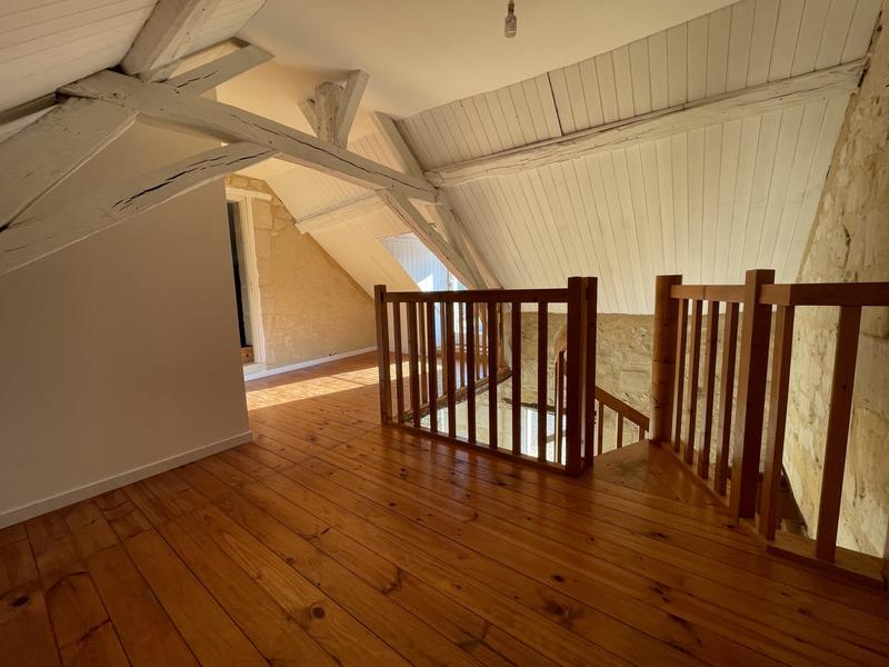 Maison ancienne - 171 m² - 6 pièces