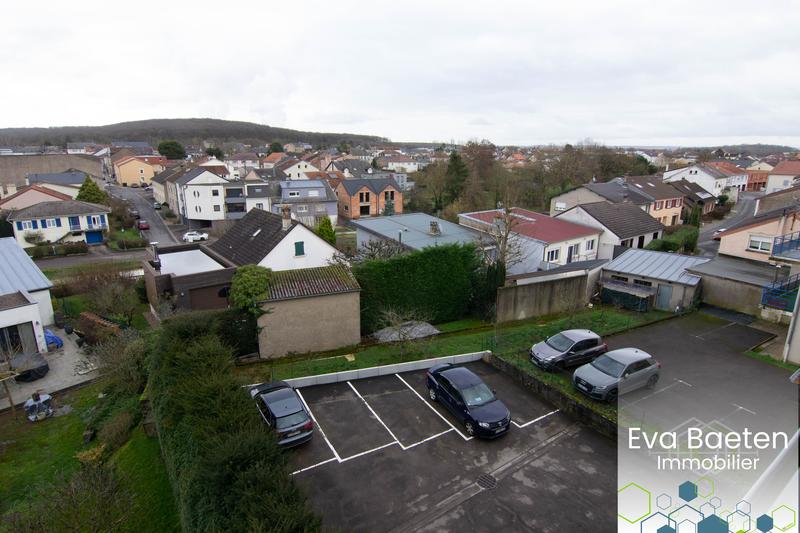 Appartement - 93 m² - 3 pièces