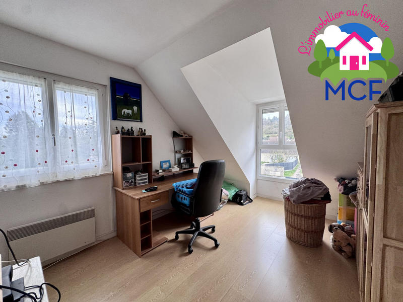 Maison - 93 m² - 5 pièces