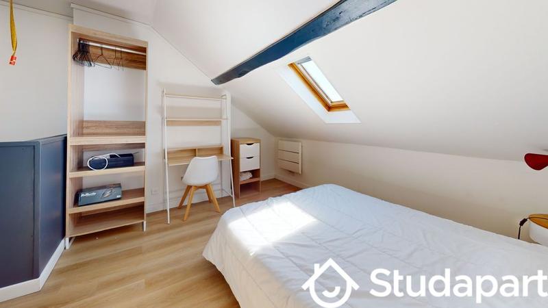 Chambre - 61 m² - 1 pièce