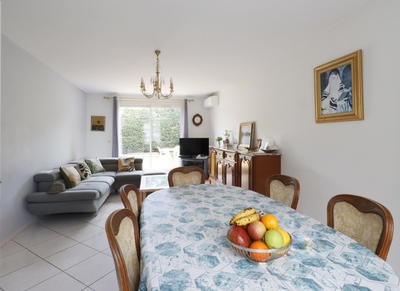 Maison - 91 m² - 5 pièces