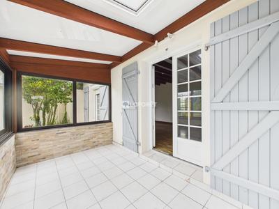 Maison - 98 m² - 4 pièces