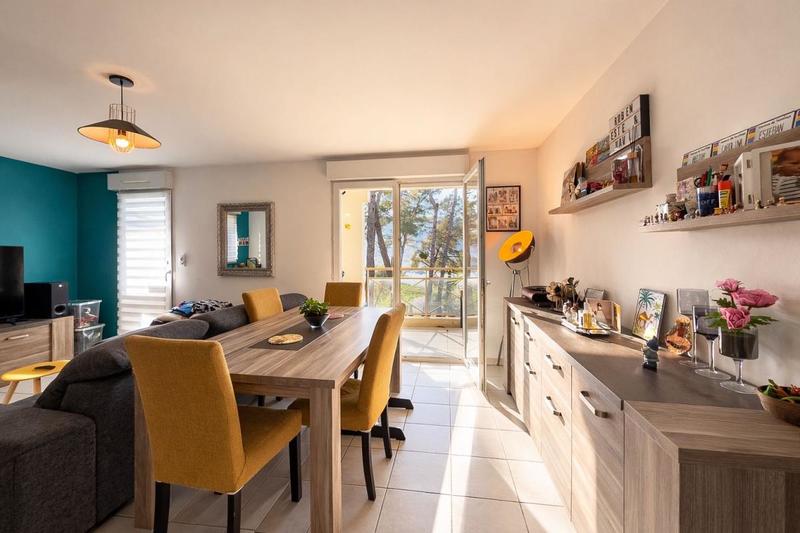 Appartement - 84 m² - 4 pièces