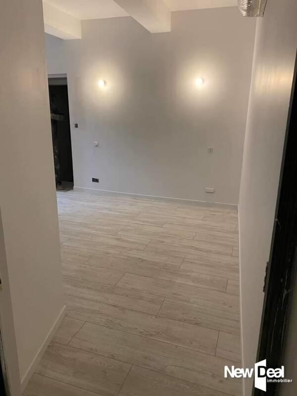 Maison - 527 m² - 15 pièces