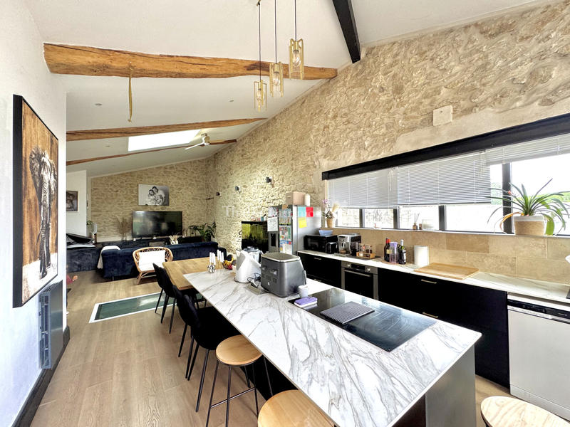 Maison - 192 m² - 7 pièces