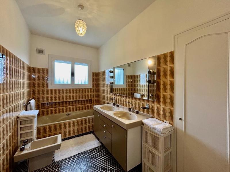 Maison - 117 m² - 6 pièces