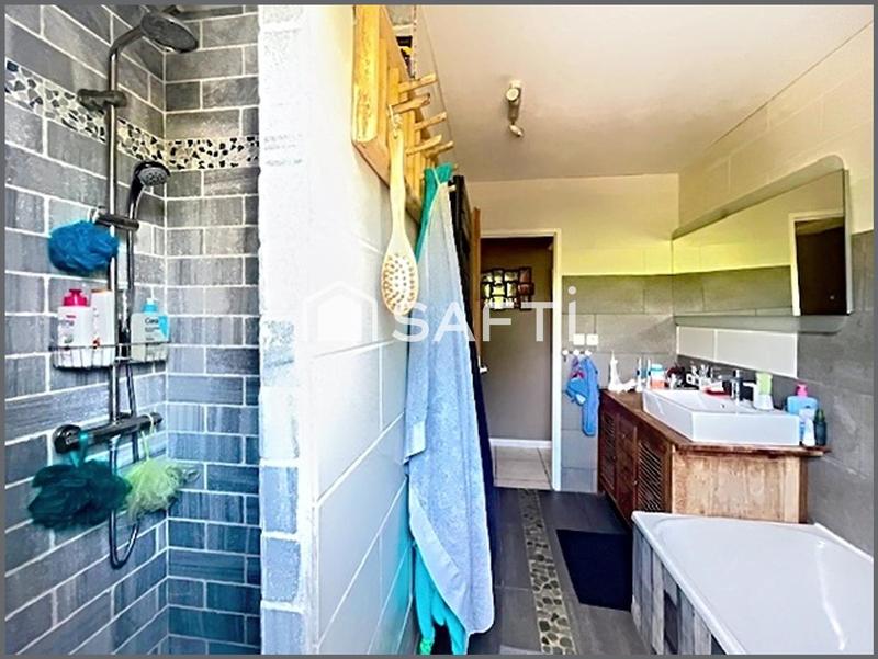 Maison - 97 m² - 4 pièces