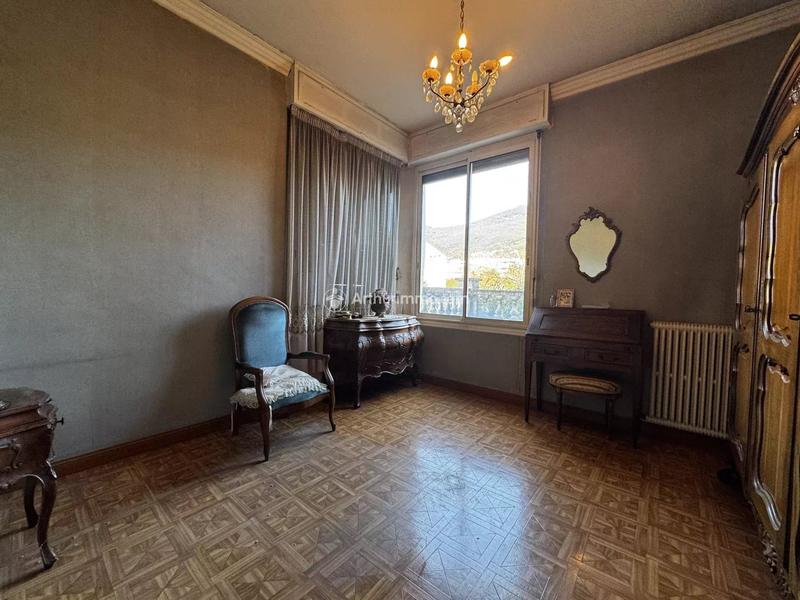 Maison - 142 m² - 6 pièces