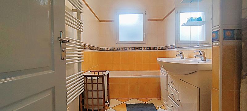 Maison - 113 m² - 6 pièces