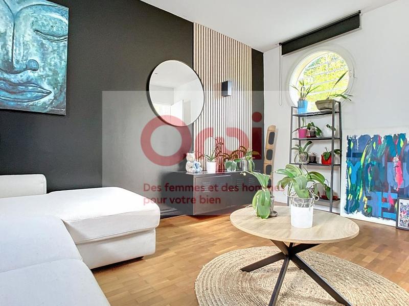 Maison - 194 m² - 5 pièces