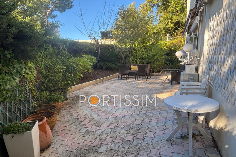 Appartement - 80 m² - 3 pièces