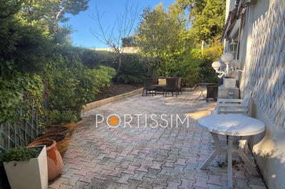 Appartement - 80 m² - 3 pièces