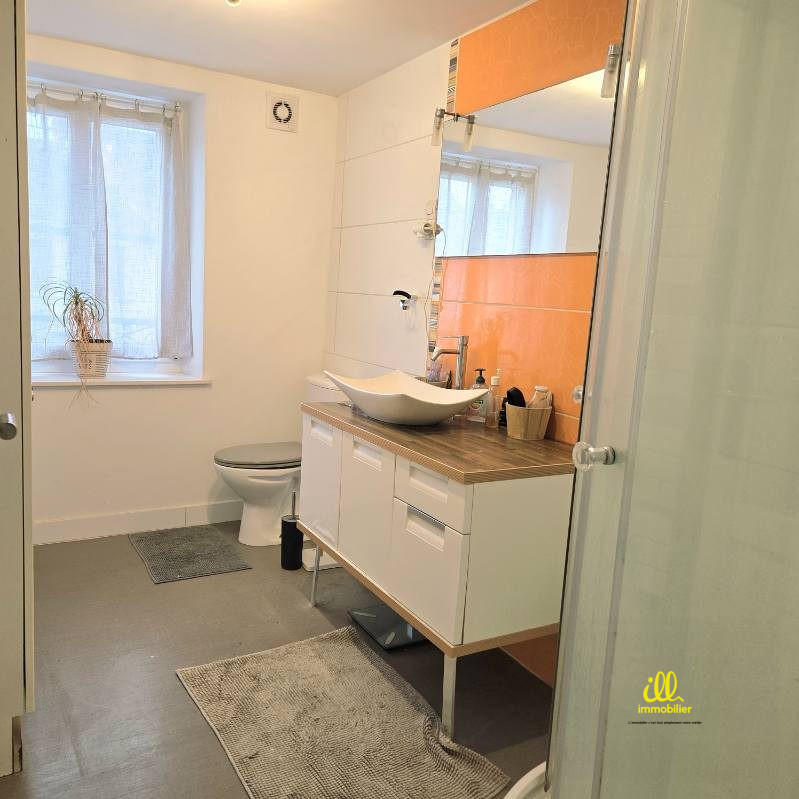 Maison - 96 m² - 5 pièces