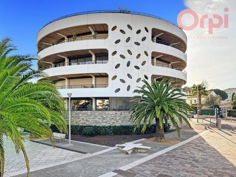 Appartement - 83 m² - 3 pièces