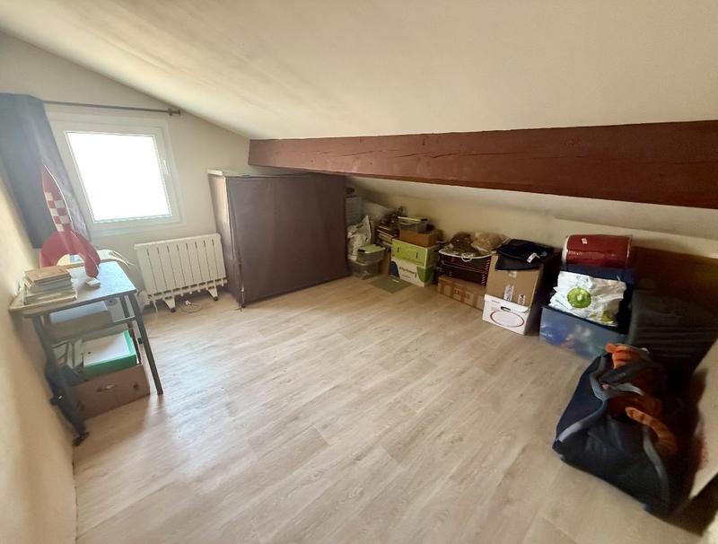 Maison traditionnelle - 84 m² - 4 pièces