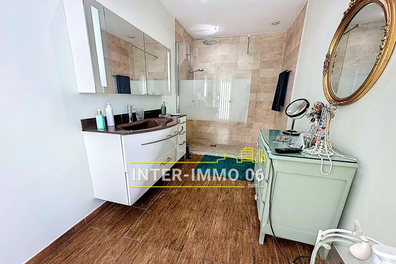 Duplex - 119 m² - 4 pièces