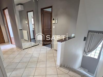 Maison - 127 m² - 6 pièces