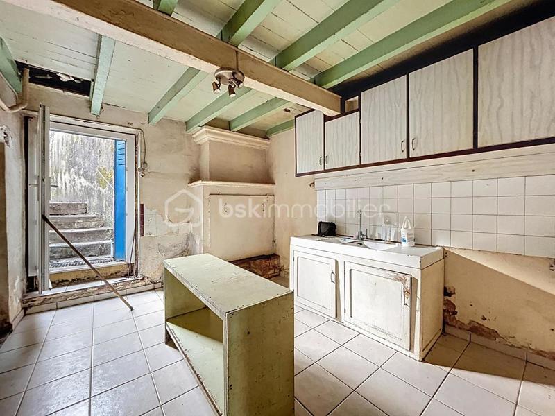 Maison - 215 m² - 8 pièces