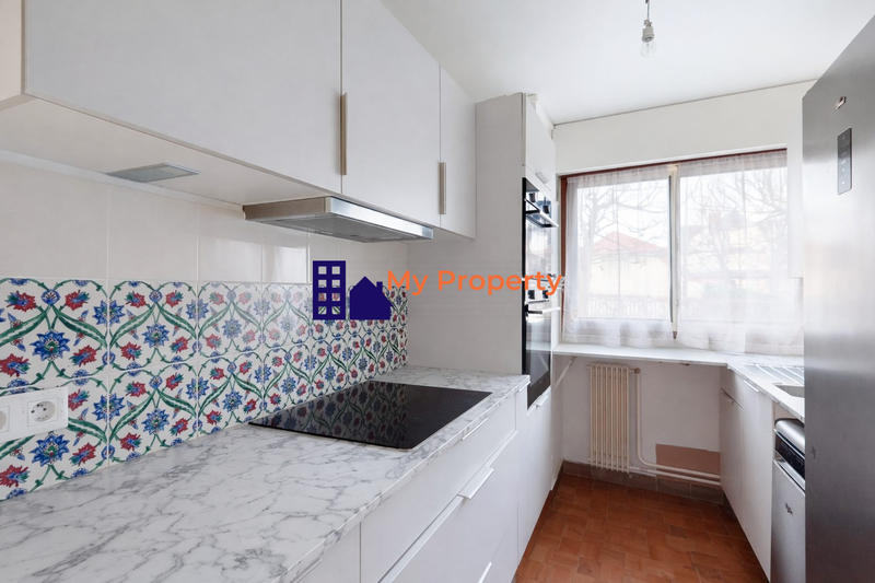 Appartement - 85 m² - 4 pièces