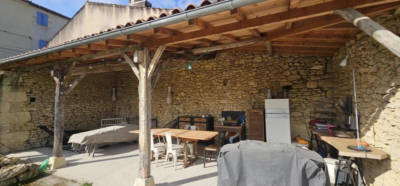 Hôtel particulier - 240 m² - 5 pièces