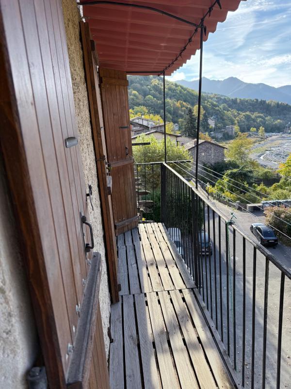 Maison - 214 m² - 8 pièces