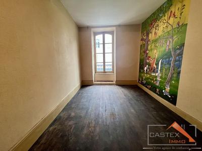 Maison de village - 287 m² - 11 pièces